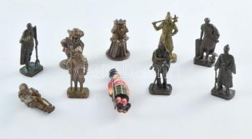10 darab ón és bronz figura, m: 6 cm alatt