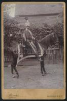 ca 1890 Díszegyenruhás lovas, Rónai kabinetfotó 11x17 cm