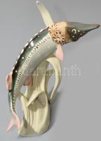 Royal Dux csuka. Jelzett, kézzel festett, hibátlan, m: 18 cm