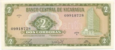 Nicaragua 1972. 2C "C 09918728" T:AU,XF, hajtatlan csak nagy sarokhajlás Nicaragua 1972. 2 Cordobas "C 09918728" C:AU,XF, unfolded but huge conerfolds Krause P#121
