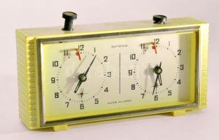 Jantar mechanikus sakkóra működik, 22x12 cm