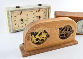 Sakkóra tétel: 3 darab kissé hiányos sakkóra, sakk írólapok, hátlapok