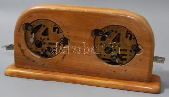 MOM sakkóra, jó állapotban, 10x24 cm