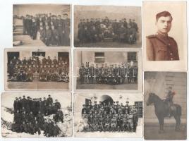 8 db RÉGI szlovák és csehszlovák katonai fotólap és fotó képeslap, pl. tisztek csoportképe (Komárom), katonaportré (Pozsony), terem belső (Zsolna), csoportkép (Bilina), stb. vegyes minőség / 8 pre-1945 Slovak and Czechoslovak military photos and photo postcards, for example: group photo from Komárno, soldier's portrait from Bratislava, room interior (Zilina), group photos from Bilina, etc. mixed condition