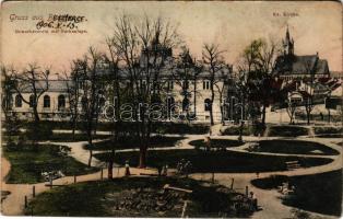 1906 Beszterce, Bistritz, Bistrita; Iparegyesület háza, park és evangélikus templom. Kiadja Stolzenberg F. / House of Craftsmen Association, park, church (ázott / wet damage)