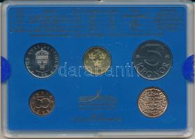 Svédország 1992. 50ö - 10K (4xklf) forgalmi sor + verdei emlékzseton, műanyag tokban T:UNC
Sweden 1...