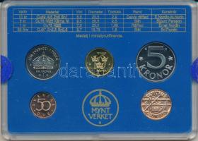 Svédország 2003. 50ö - 10K (4xklf) forgalmi sor műanyag tokban, emlékéremmel T:UNC
Sweden 2003. 50 ...