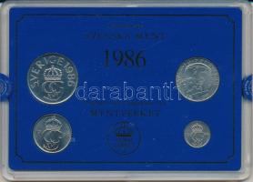 Svédország 1986. 10ö - 5K (4xklf) forgalmi sor műanyag tokban T:UNC Sweden 1986. 10 Öre - 5 Kronor (4xdiff) coin set in plastic case C:UNC