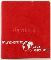 "Münz-Briefe aus aller Welt" piros, plüssborítású, négygyűrűs album, 14db kettesosztású berakólappal. Használt, de jó állapotban