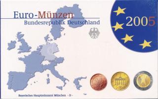 Németország 2005D 1c-2E (8xklf) forgalmi szett műanyag és papírtokban T:PP Germany 2005D 1 Cent - 2 Euro (8xdiff) coin set in plastic and paper case C:PP