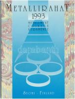 Finnország 1993. 10p - 5M Cu-Ni (4xklf) forgalmi összeállítás + "Finn verde" jelzett Ag zseton szettben, karton dísztokban (0.925/24,5mm) T:UNC Finland 1993. 10 Pennia - 5 Markkaa (4xdiff) + "Mint of Finland" hallmarked Ag token in set, in cardboard case (0.925/24,5mm) C:UNC