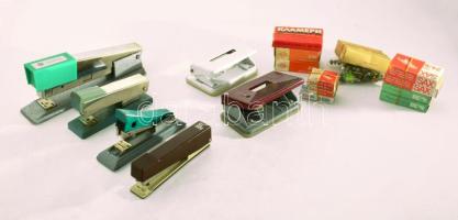 Doboznyi retro tűzőgép, lyukasztó, kapcsok, közte Milton.