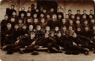 1908 Pécska, Magyarpécska, Ó-Pécska, Petschka, Pecica; iskolások csoportképe / school children group photo (fa)