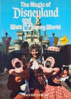 Childs, Valerie: The Magic of Disneyland and Walt Disney World. New York, Mayflower Books. Kiadói kartonált kötés, papír védőborítóval, jó állapotban.