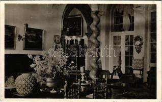 Füzérradvány, Radvány; Károlyi kastély szálló, hall, belső. Schmidt Nándor felvétele és kiadása (EK)