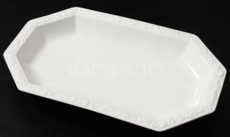 cca 1927 Rosenthal "Maria" kínáló. Peremrészén plasztikus mintával, jelzett, hibátlan, 32,5x20 cm