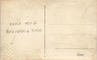 Kassa, Kosice; hölgyek és gyerekek csoportképe magyaros ruhákban / Hungarian folklore, group of ladi...