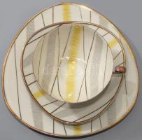 Bavaria mid-century egyszemélyes reggeliző szett, csésze alátéttel és desszertes tányér. Jelzett, mi...