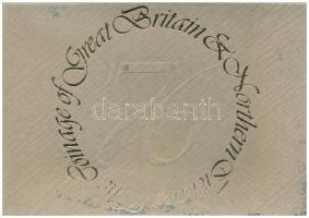 Nagy-Britannia 1976. 1/2p-50p (6xklf) hivatalos forgalmi sor lezárt dísztokban, borítékban + "1976. Elizabeth R / Royal Mint" verdei zsetonnal T:PP Great Britain 1976. 1/2 New Penny - 50 New Pence (6xdiff) official coin set in sealed case, in envelope + with "1976. Elizabeth R / Royal Mint" jeton C:PP