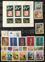 Kb 800 db bélyeg általában teljes sorok, több kisív, főleg 70-80-as évek, kevés korábbi, 8 lapos A4-es berakóban