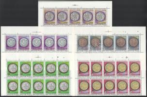 1979 Középkori magyar pénzek sor tízestömbökben, ívszéli jelzésekkel