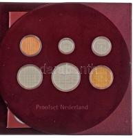 Hollandia 2000. 5c-5G (6xklf) forgalmi sor kinyitható, plüss borítású tokban, holland nyelvű ismertetővel T:PP Netherlands 2000. 5 Cents - 5 Gulden (6xdiff) coin set, in plush lining openable case with Dutch language information sheet C:PP