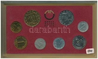 Ausztria 1992. 2gr-20Sch (8xklf) forgalmi sor műanyag dísztokban, közte 1992. 20Sch Al-Ni-bronz "Kilenc osztrák tartomány" T:BU Austria 1992. 2 Groschen - 20 Schilling (8xdiff) coin set in original plastic case, including 1992. 20 Schilling Al-Ni-bronze "Nine Austrian Provinces" C:BU