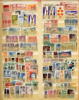 Kanada + Ausztrália 1.300 db bélyeg 10 lapos, nagyalakú berakóban