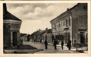 1938 Ómoldova, Ó-Moldova, Alt-Moldova, Moldova Veche; utca, üzletek. Foto D. Markovits / street view, shops (EK)