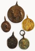 cca 18.sz, 5 darab kegytárgy medál, h: 4 cm alatt