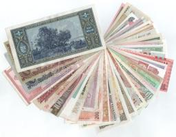Vegyes, 40db-os magyar- és külföldi bankjegy tétel, közte Egyiptom, Csehszlovák, Románia, stb. bankj...