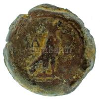 Római Birodalom 071-72. / Vespasianus / Egyiptom / Alexandria / Obol bronz (7,13g) T:F Roman Empire 71-72. / Vespasian / Egypt / Alexandria / Obol bronze. Hawk standing right, wearing skhent crown (7,13g) C:F