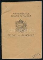 1924 A Magyar Királyság által kiállított fényképes útlevél Doroszlai Sándor részére, osztrák vízumma...
