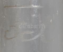 Kocsmaüveg. cca 19. sz. vége, m: 11 cm