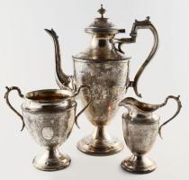 cca 1900 Nemesi címeres ezüstözött fém háromrészes szervírozó szett, kopott ezüstréteggel, m: 15-31 cm