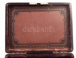 Régi tenyésztett gyöngy ékszer szett, a karkötő ezüst (Ag) kapoccsal, a nyaklánc 14K arany (Au) kapo...