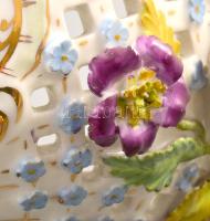 Carl Thieme (feltehetően) figurális díszítésű aufsatz. cca 1900, figurális és gazdag plasztikus virá...