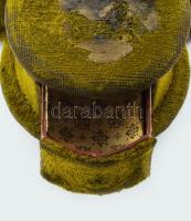 Antik ékszermérleg, részben kopott bársony borítással, m: 15,5 cm