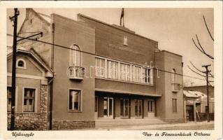 Diósgyőr, Újdiósgyőr (Miskolc); Vas- és Fémmunkások Otthona télen. Maksay fényképész (EK)