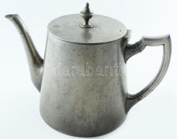 Régebbi fém kanna, m: 17 cm alatt