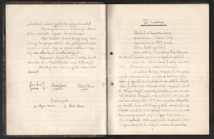 1927-1932 A kaposvári egyesületi leánygimnázium ,,Mária-kongregáció"-jának jegyzőkönyve, több é...