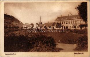 Nagykanizsa, Erzsébet tér, üzletek. Garamvölgyi kiadásan (EK)