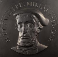 Gergely István (1939-2008): M. Tótfalusi Kis Miklós . Festett gipsz plakett. Jelzett, kopásokkal. 30x30 cm
