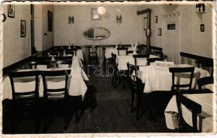 1942 Ungvár, Uzshorod, Uzhhorod, Uzhorod; Margitszigeti borozó (tulajdonos Kássa József tűzharcos), vendéglő, belső / wine bar, interior. photo (EB)