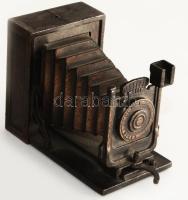 Fényképezőgép alakú spanyol hegyező, 7x5 cm