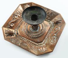 Régebbi keleti rézlemez gyertyatartó, 17x18 cm