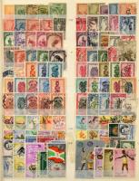 Belga, Olasz, Holland, Portugál, Spanyol gyarmatok 1.012 db klf bélyeg, 4 db kétoldalas nagyalakú berakólapon és 1 db stecklapon