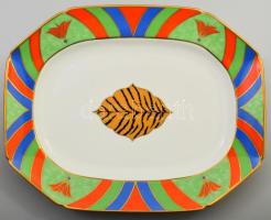 Hollóházi Lynn Chase által tervezett "Tiger Raj" mintás nagyméretű kínálótál. Jelzett, hib...