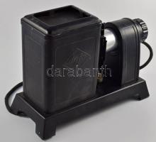cca 1950 Agfa Opficus vetítőgép, pót izzóval, cserélt dugaljjal, 27x19 cm