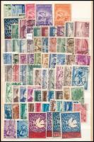 Albánia 1913-1959 152 db klf bélyeg, sok komplett sorral, jobb darabokkal, közepes berakólap mindkét...